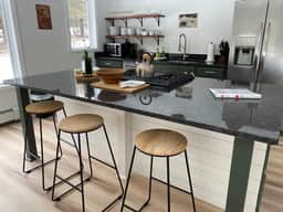 Charming & Renovated Stowe 4 BR Getaway